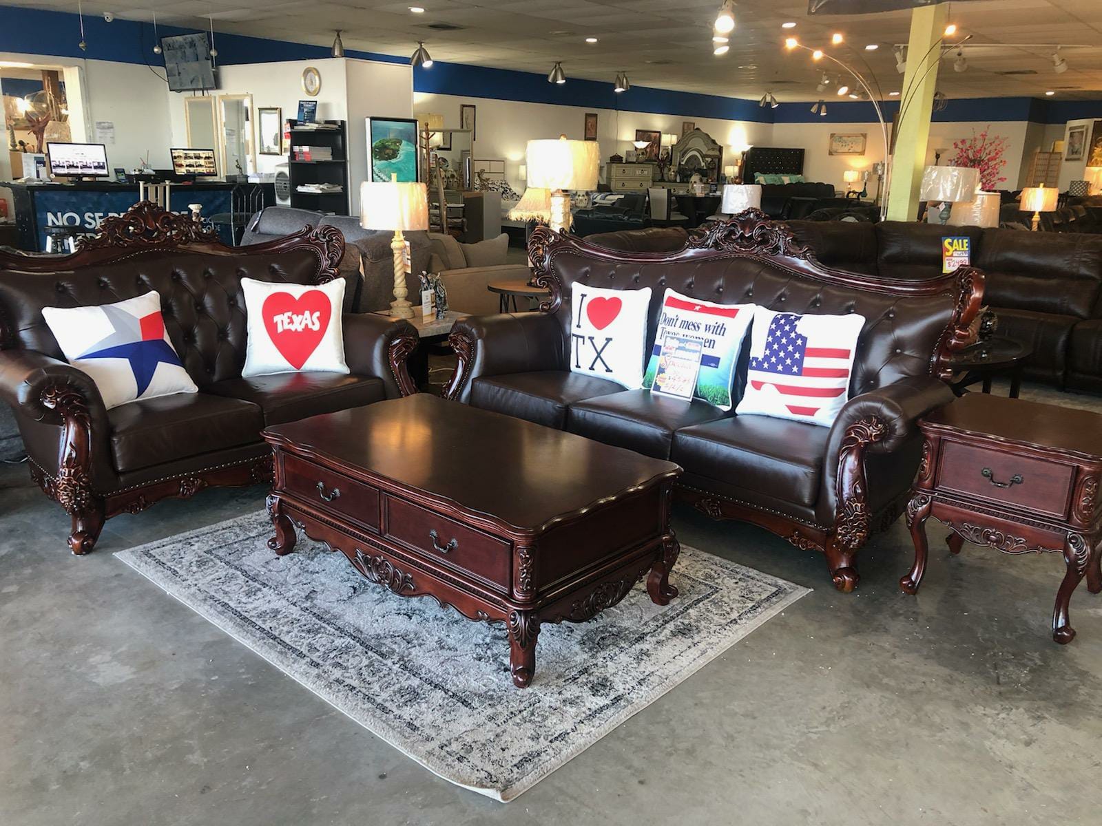 Bologna Formal Living Room Set Image