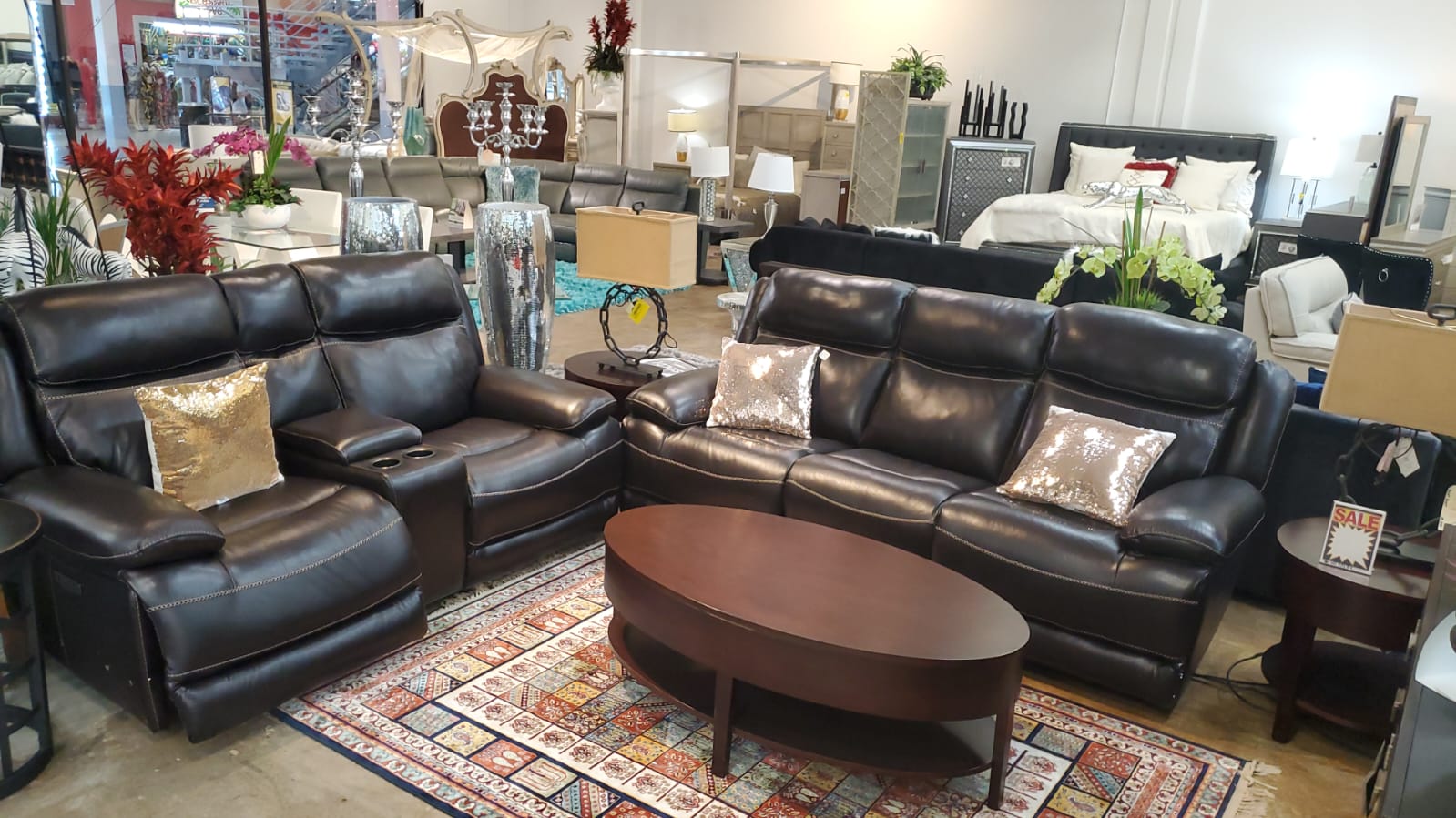 US70132 livingroom Image