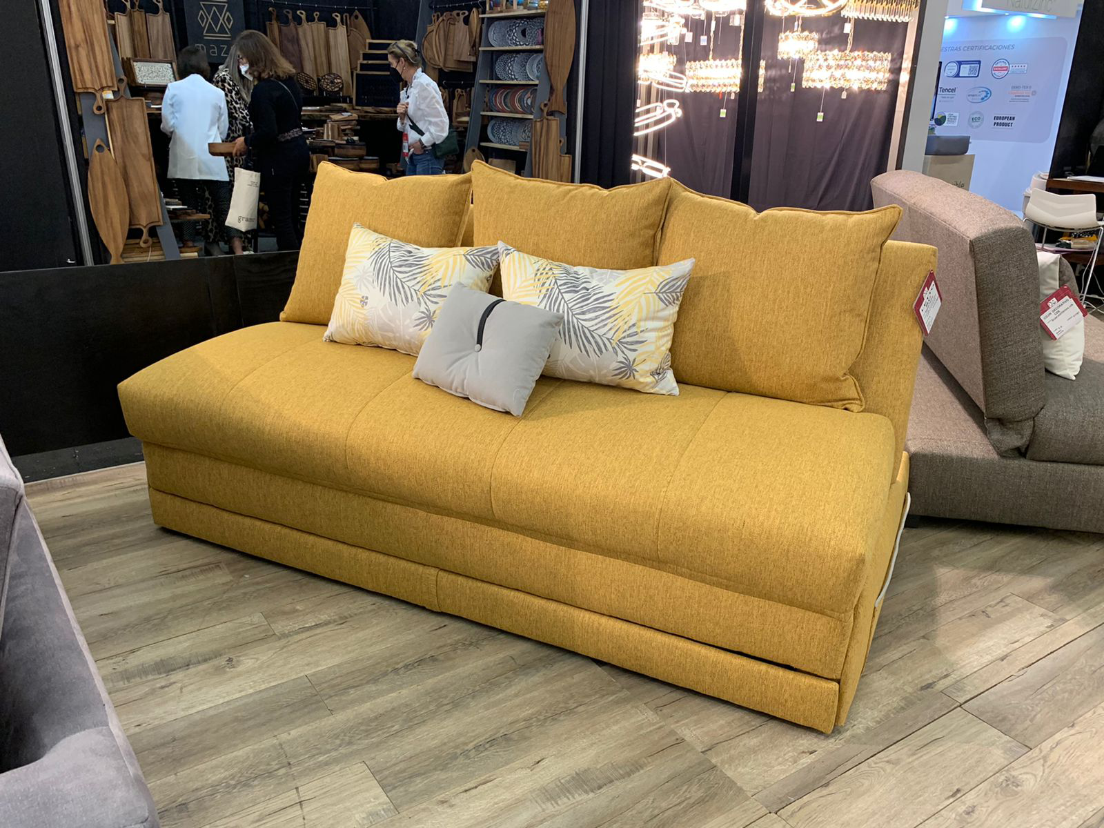 * LETTO sofa Image