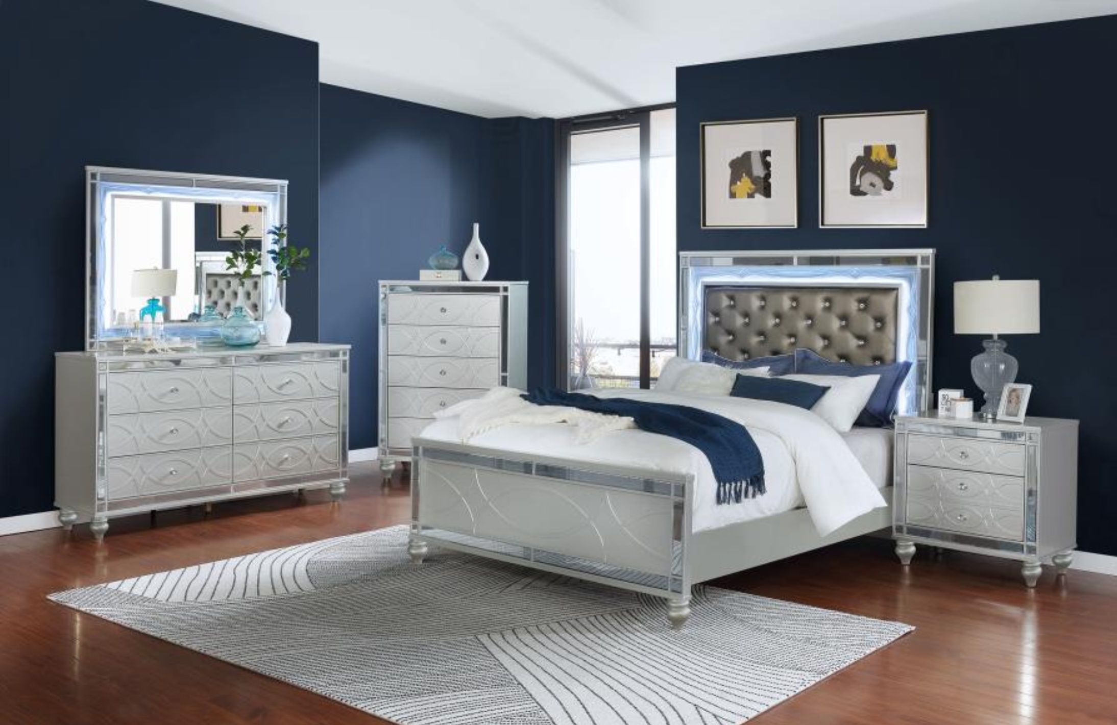 * 223211 // Gunnison  Silver Metallic Bedroom