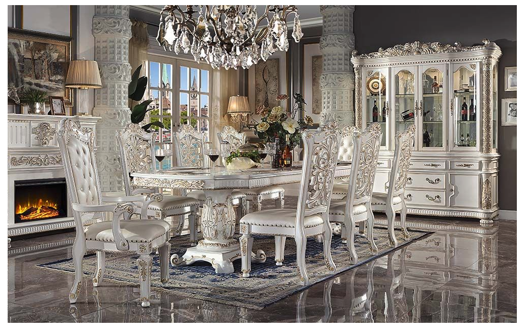 * Vendom Dining Table