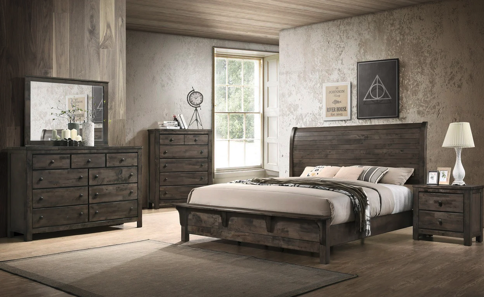 * MUSTANG // BEDROOM