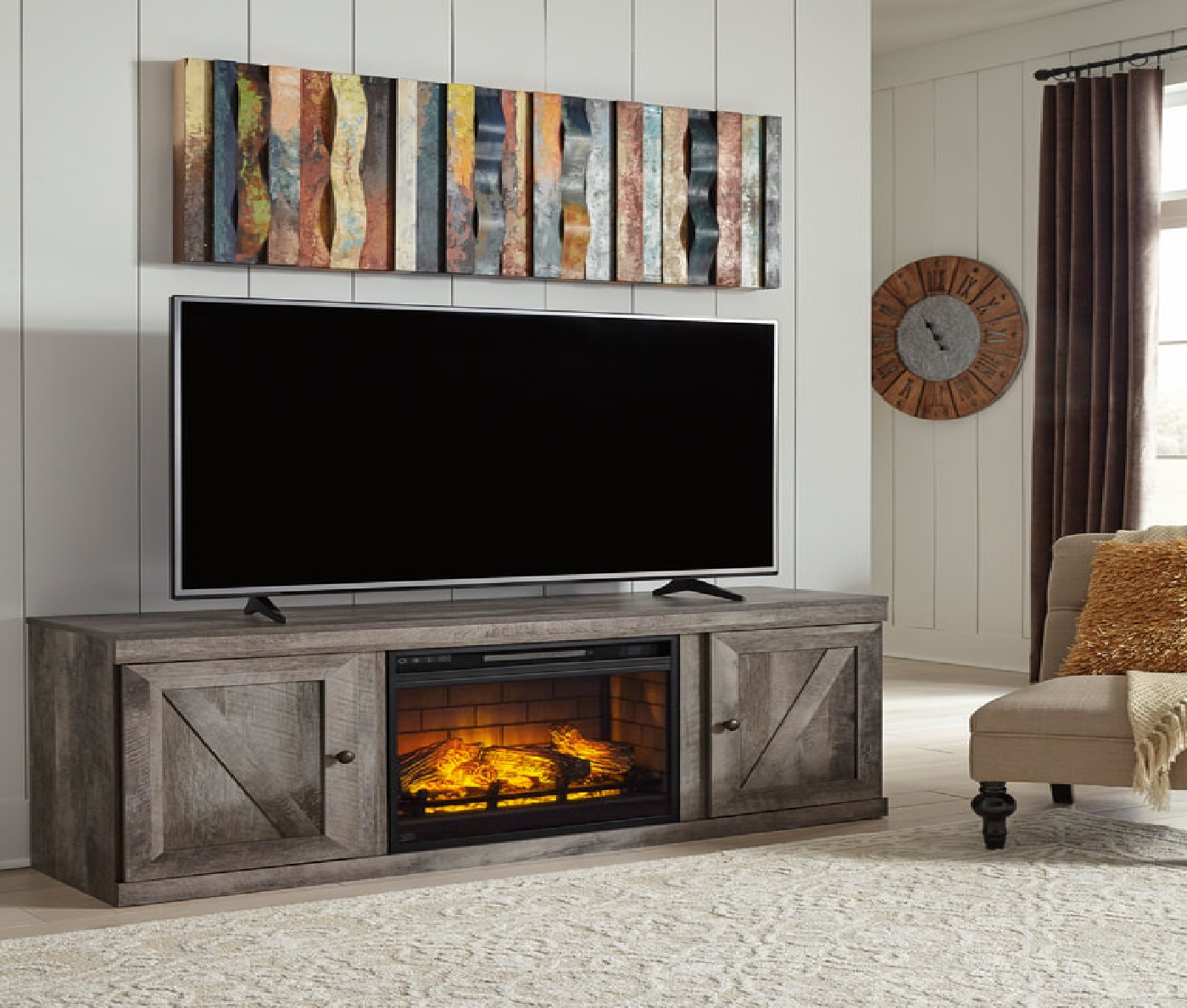 * EW0440-268 // TV Stand w/Fireplace 60L