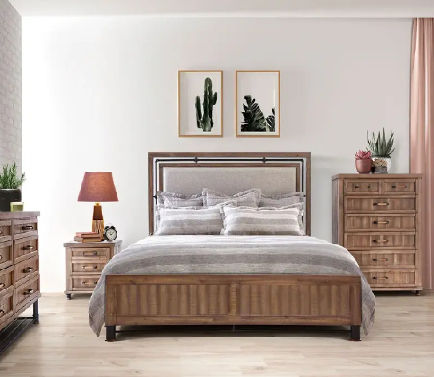 * CROSSINGS RECLAIMED BARN // BEDROOM