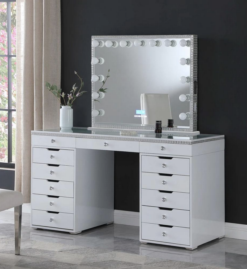 + Cartier / Vanity with Mirror
