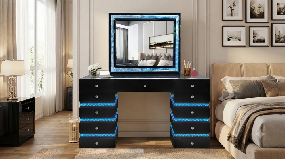 * A-VM09 // Lily (Black)