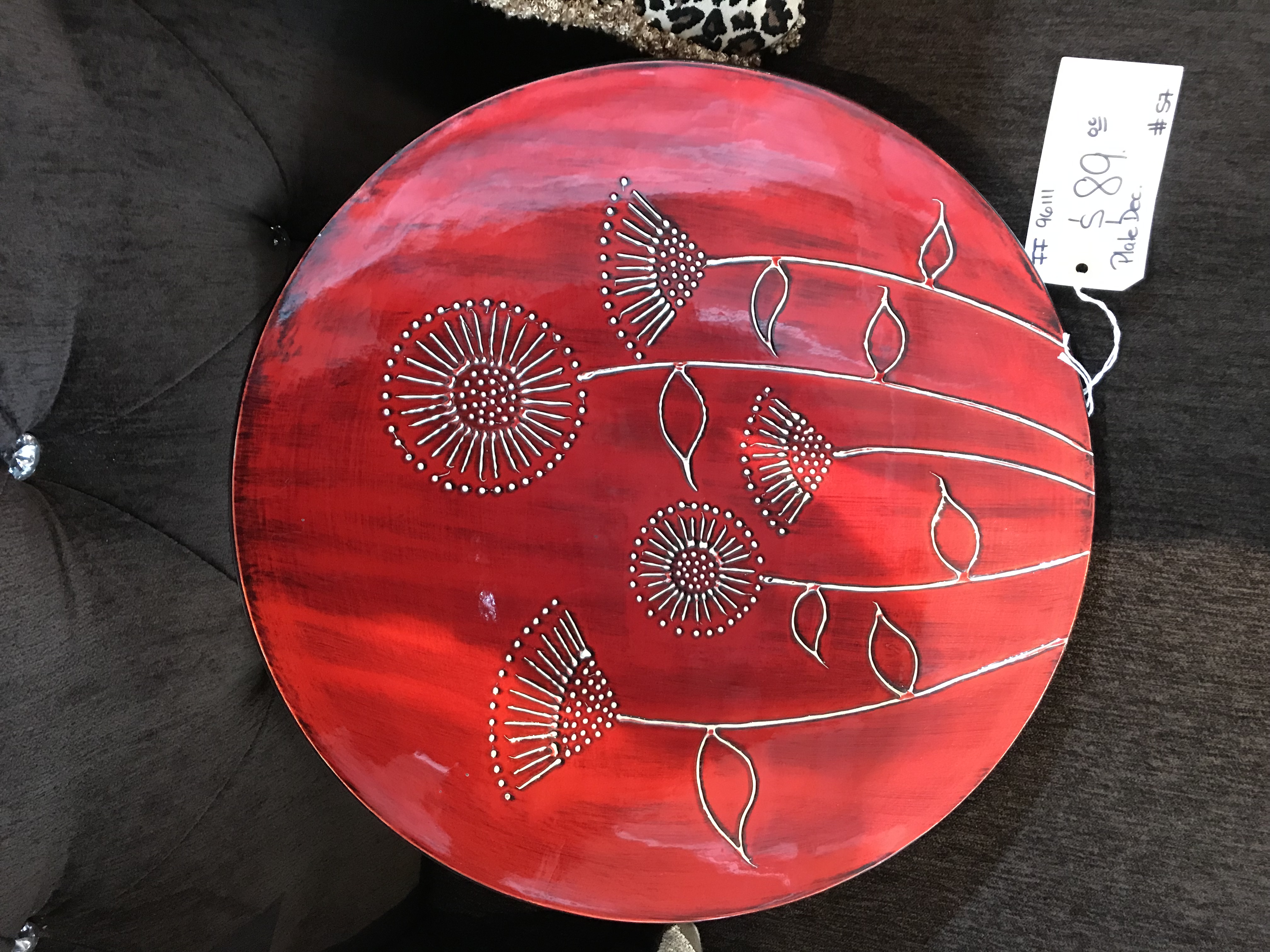 96111 RED FLOWERS LACQUER PLATE Image