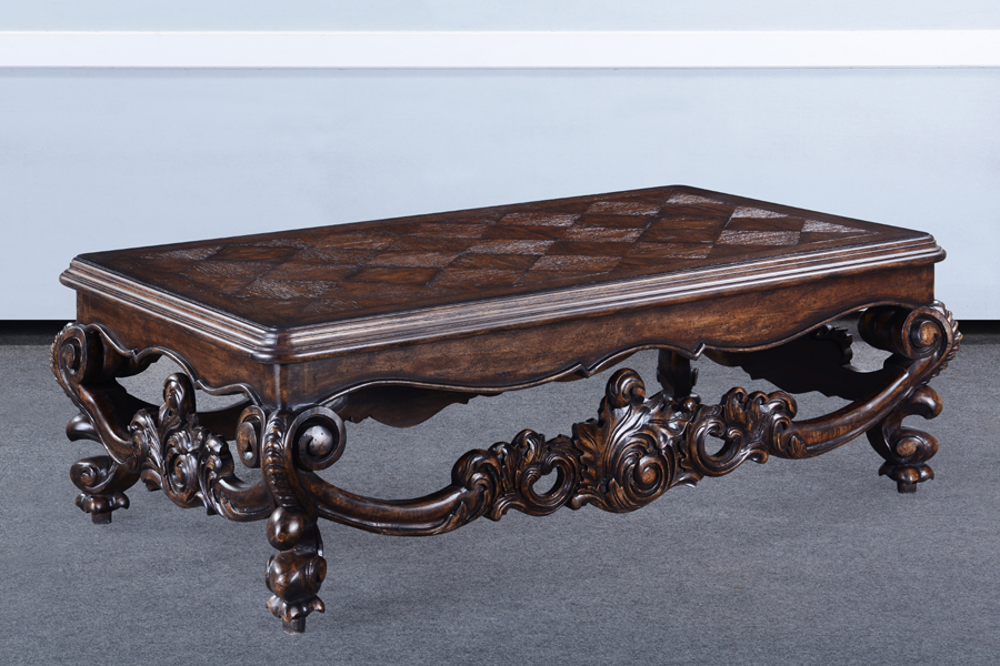 BAROQUE TABLES Image