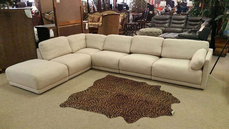 31224 Sectional Image