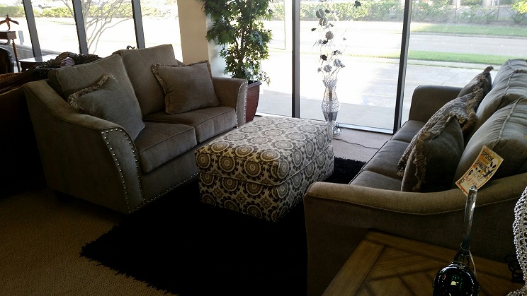 488 Living Room Set Image
