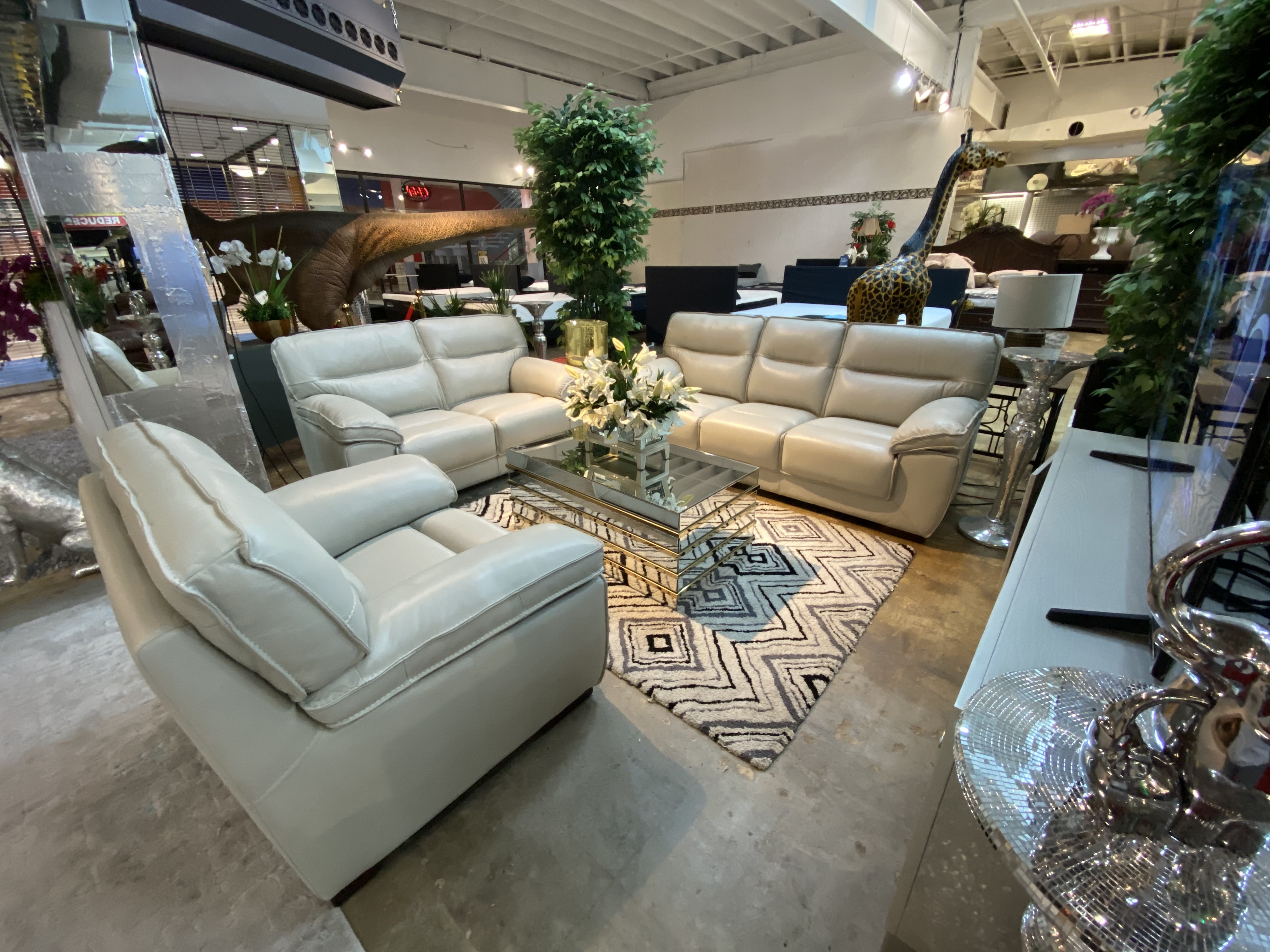 CU2107 Living Room Set Image
