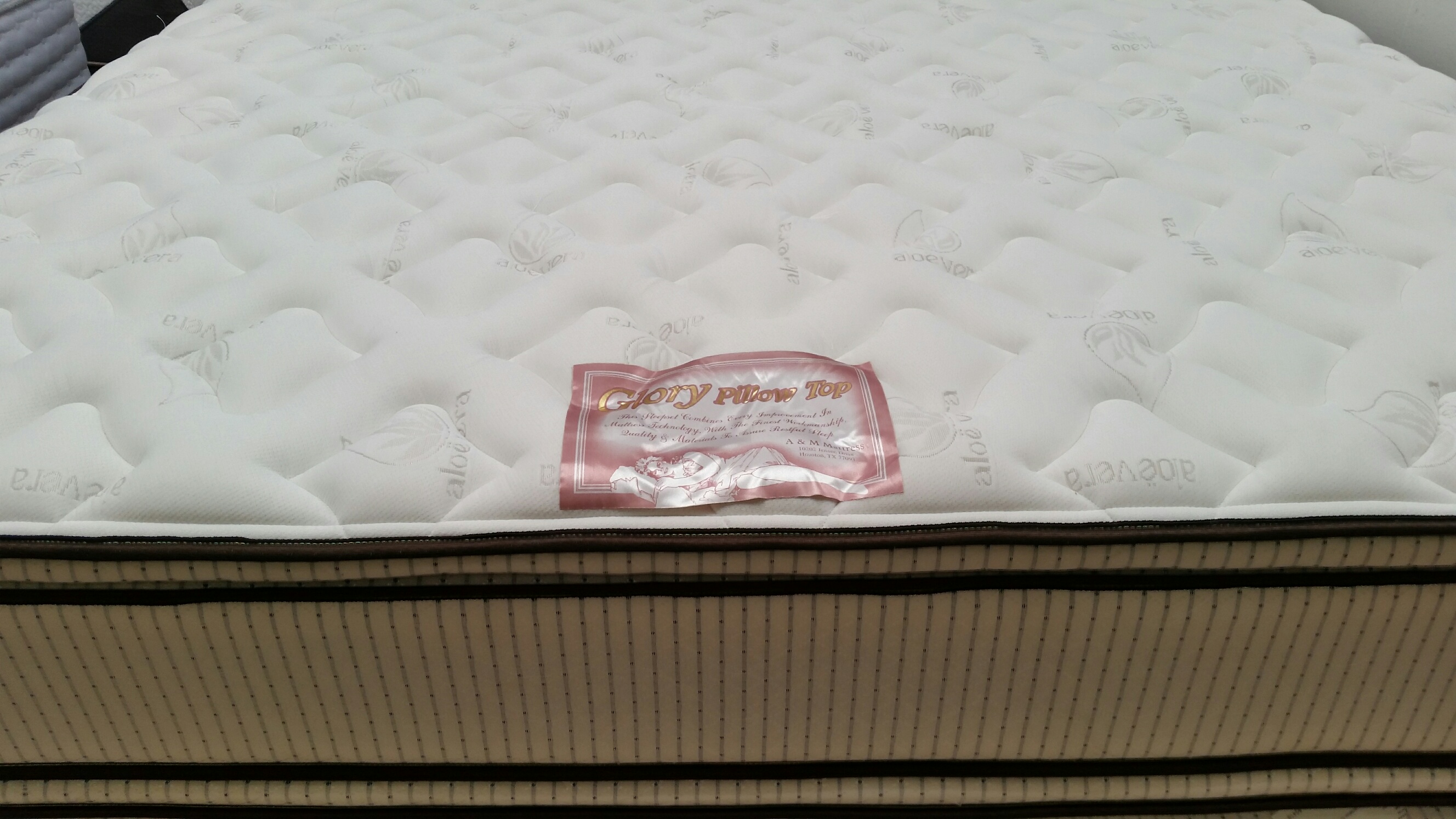 205 DOUBLE PILLOW TOP MATTRESS Image