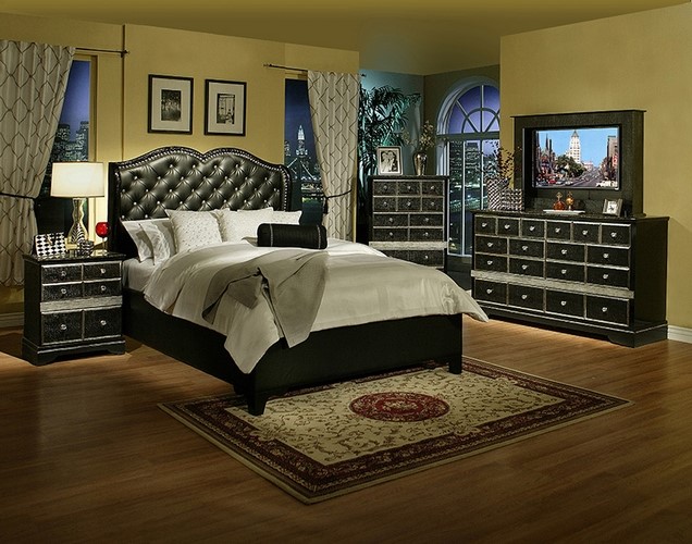 35100 HOLLYWOOD GLAMOUR BEDROOM Image